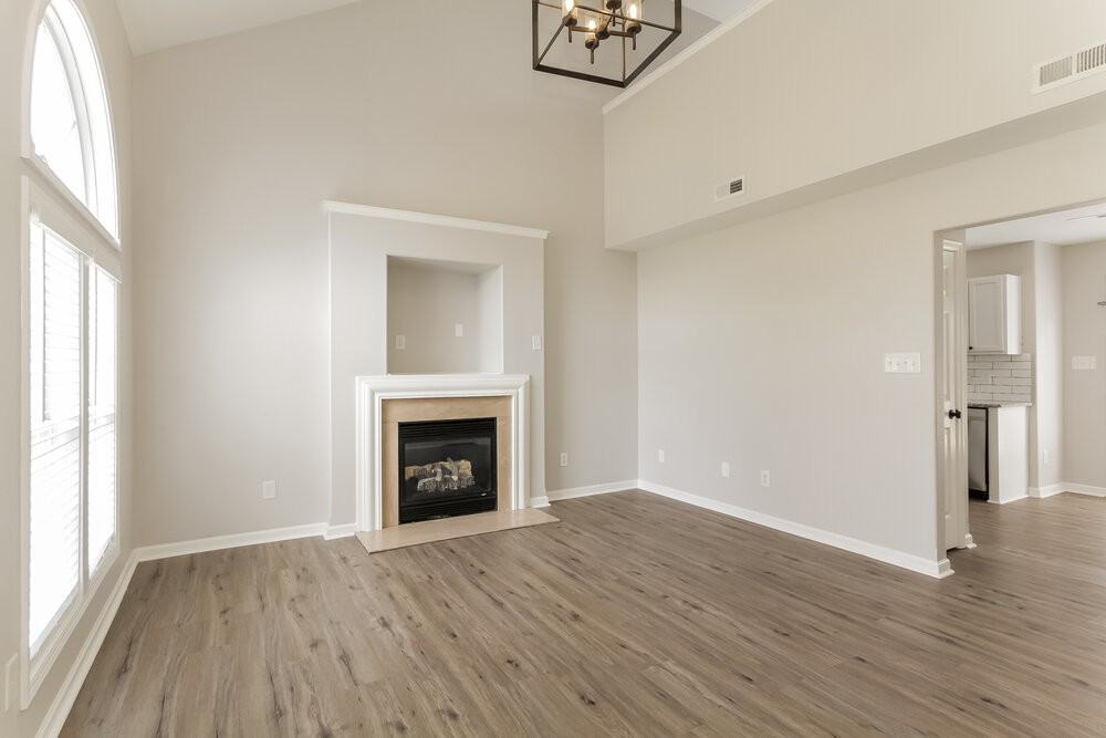 1422 Majestic Meadow Dr - Photo 5 of 17