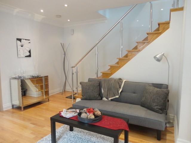 33 Connaught Avenue - Photo 5 of 19