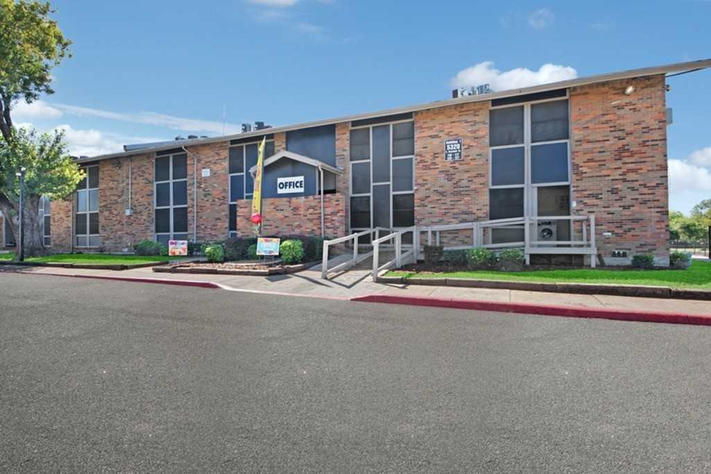 Apex Apartments - Photo 3 of 16