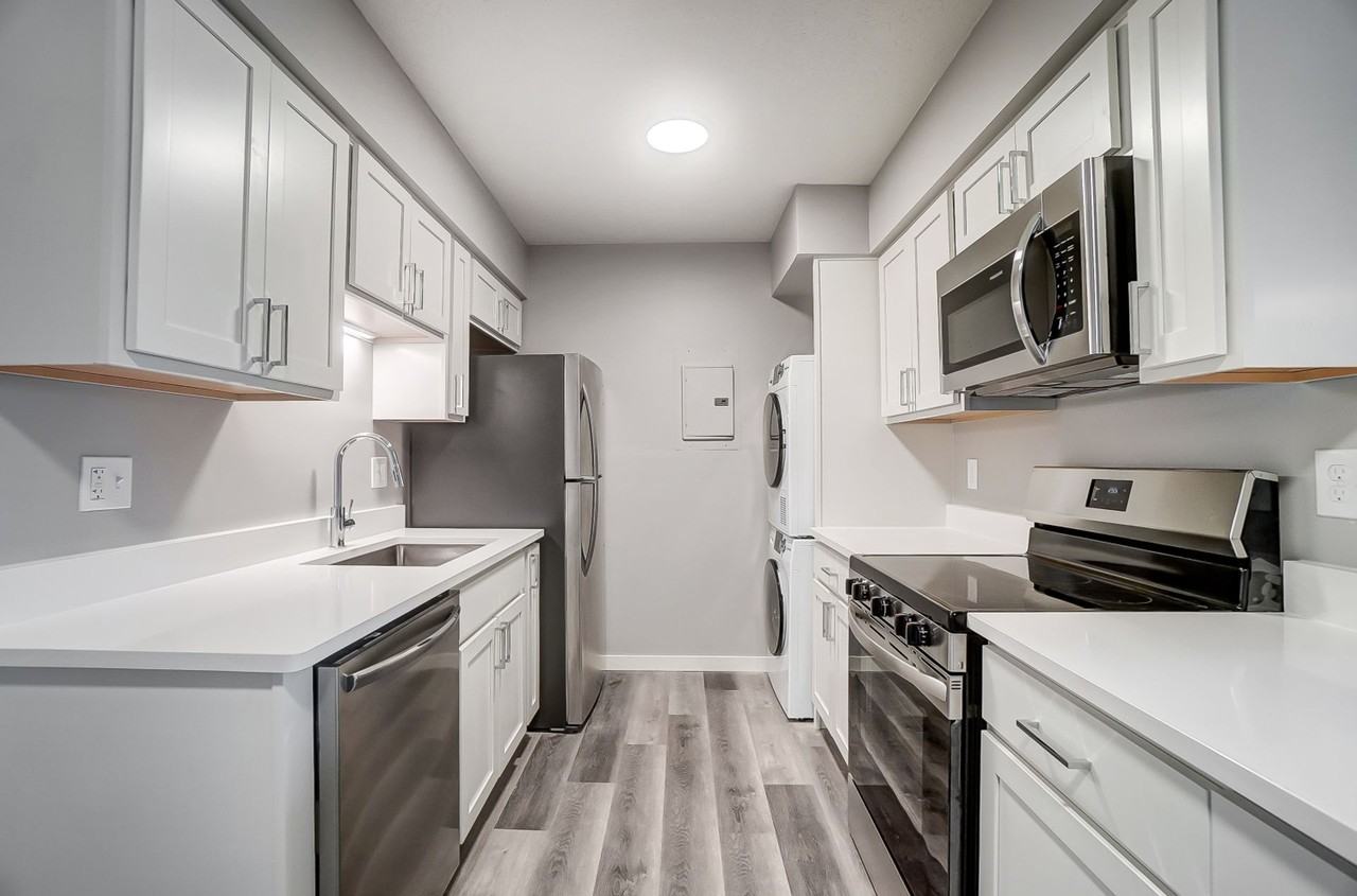 Chardon Place Apartments and Townhomes - Photo 2 of 44