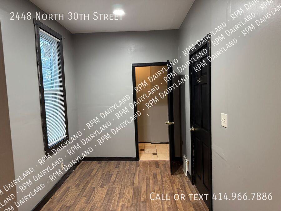 2448 N 30th St - Photo 2 of 15