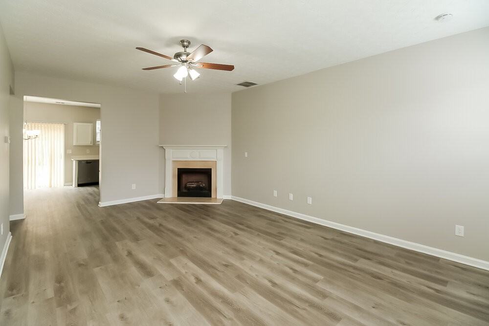 3908 Shenfield Dr - Photo 4 of 17
