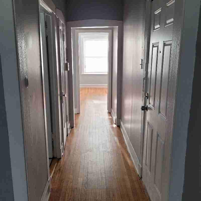 6625 S Greenwood Ave #3 - Photo 3 of 10