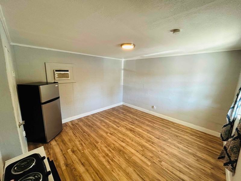 553597 Us Hwy #7 - Photo 3 of 4