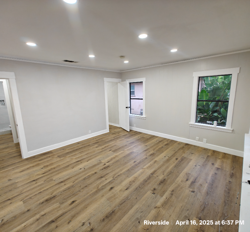 1937 Fairmount Blvd - Photo 3 of 19