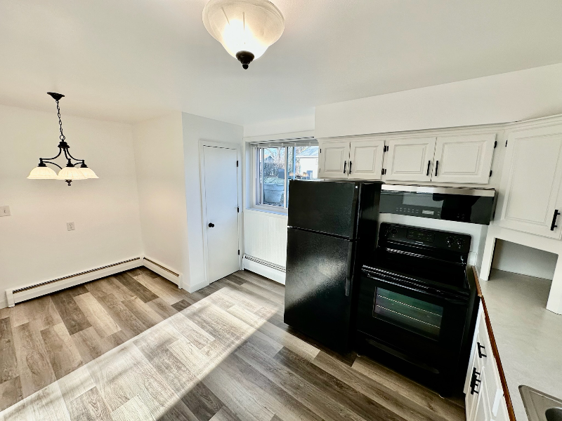 1502 Birmingham St #1 - Photo 2 of 18