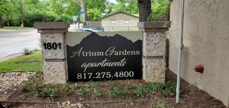 1801 S Fielder Rd - Photo 2 of 19