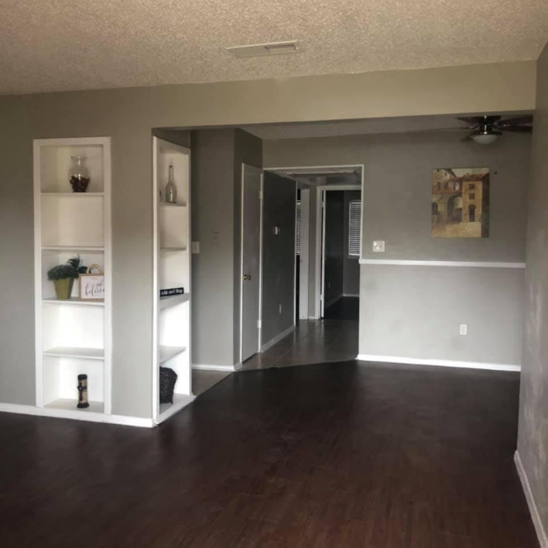 1023 W Pioneer Pkwy - Photo 3 of 14