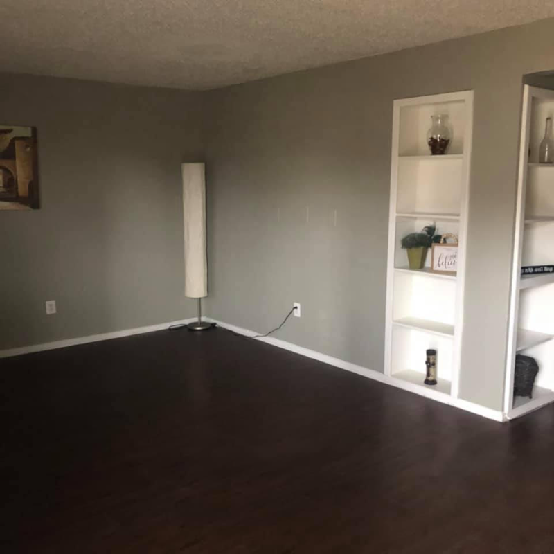 1023 W Pioneer Pkwy - Photo 4 of 14