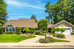 828 Richard Ln - Photo 1 of 1