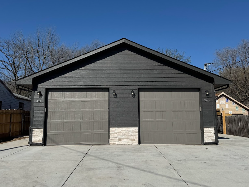 343 N Joann St - Photo 3 of 20