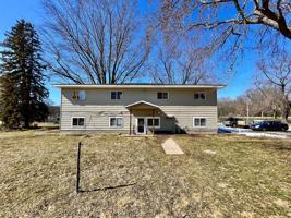 featured image of 1480 Carr Rd