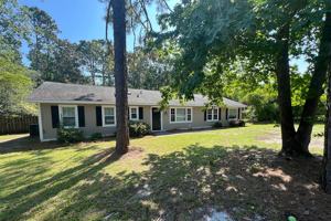 featured image of 906 Fitzgerald Dr