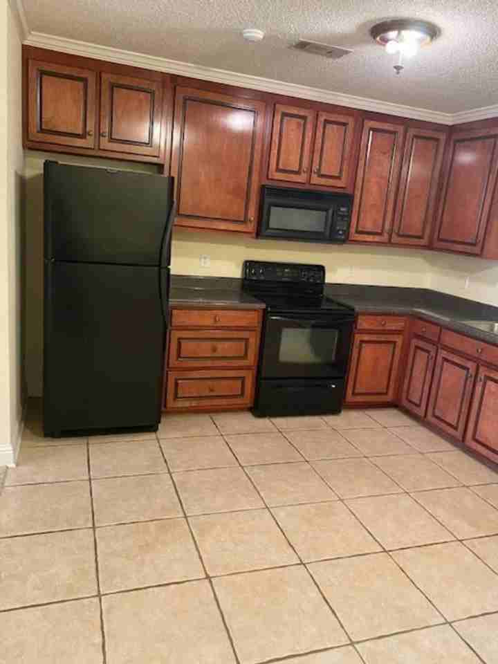 107 Westcott Ln - Photo 5 of 5