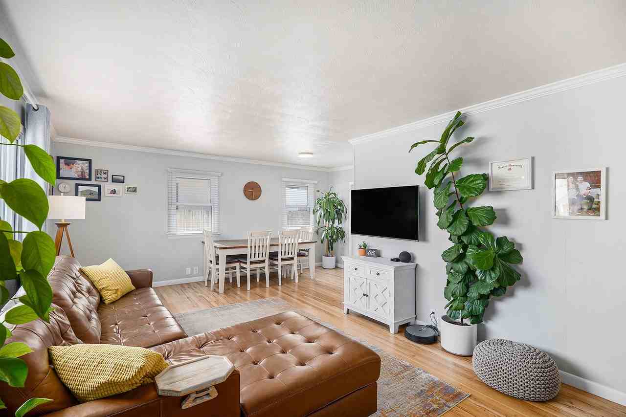 4407 S Logan St - Photo 4 of 14