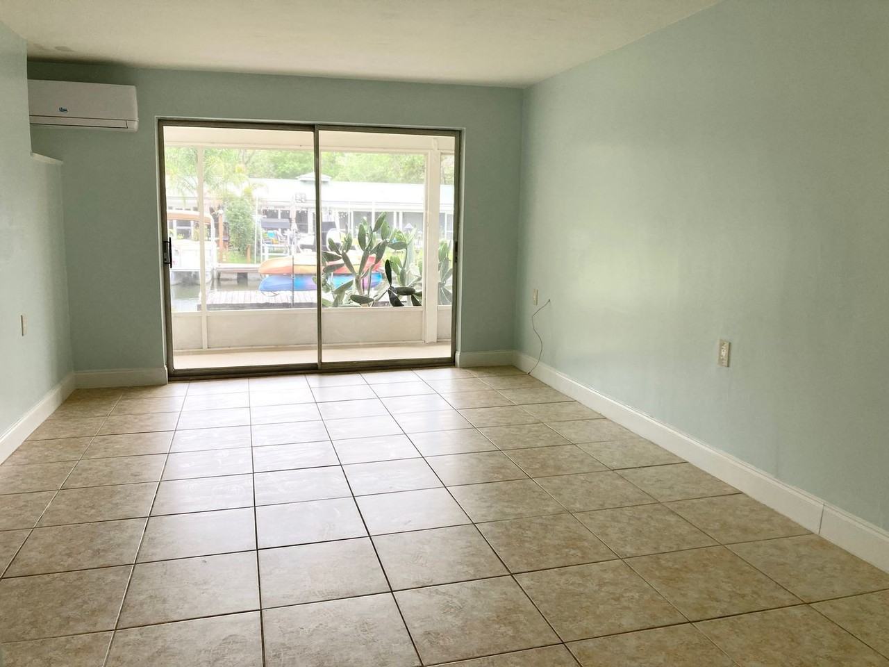 1412 Se Paradise Ave - Photo 7 of 19