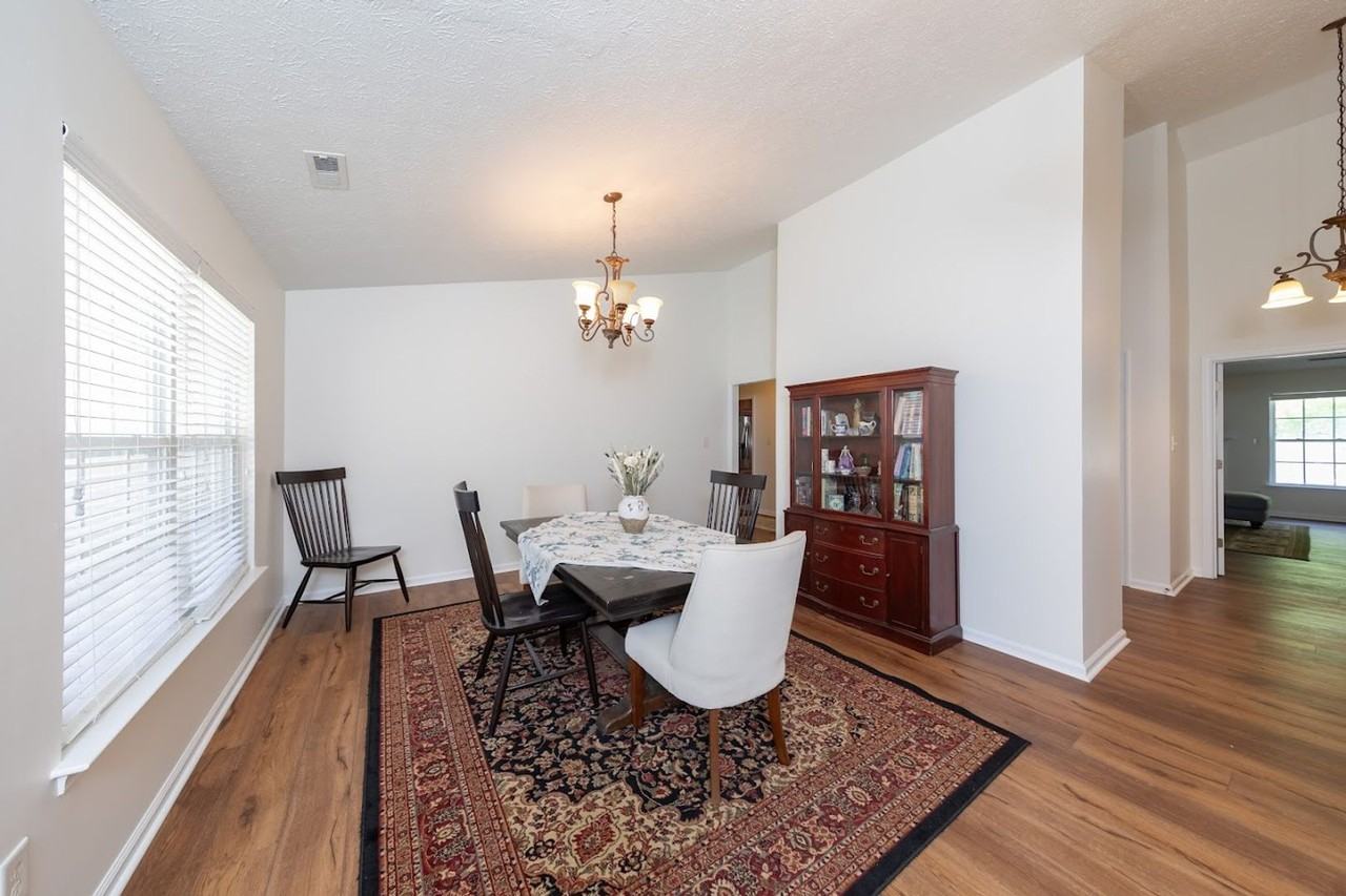 3905 St Erics Turn - Photo 3 of 14