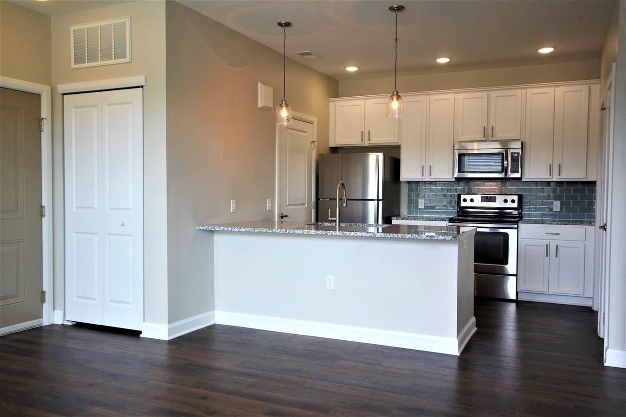 Edgehill - Photo 3 of 41