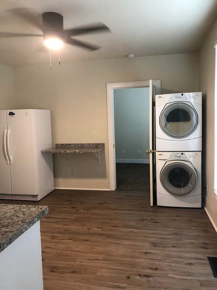 117 Perrin - Photo 2 of 24