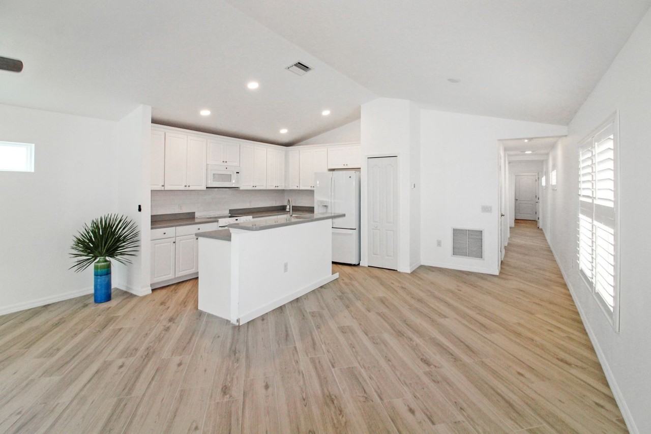 12670 Shimmering Oak Cir - Photo 3 of 12