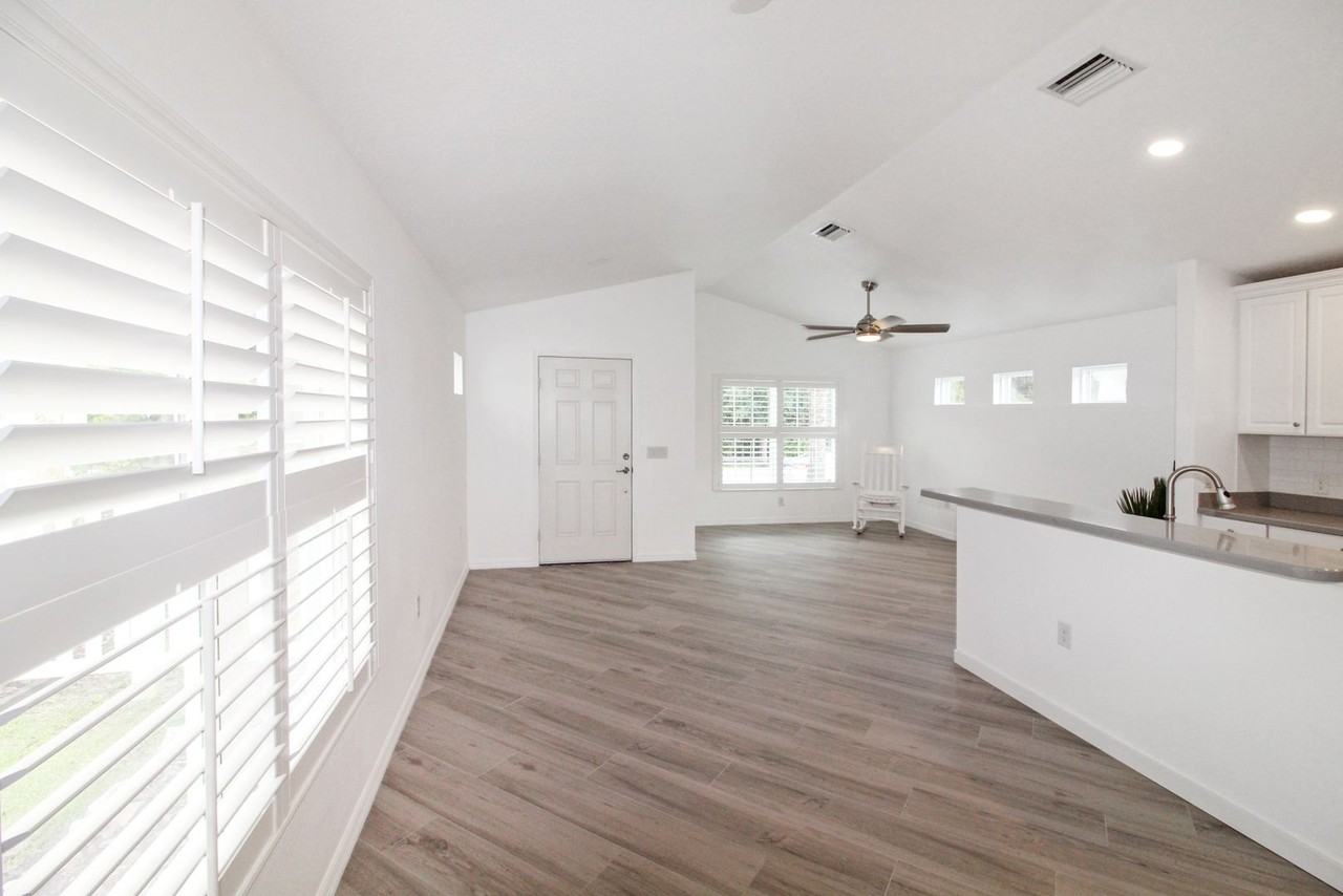 12670 Shimmering Oak Cir - Photo 6 of 12