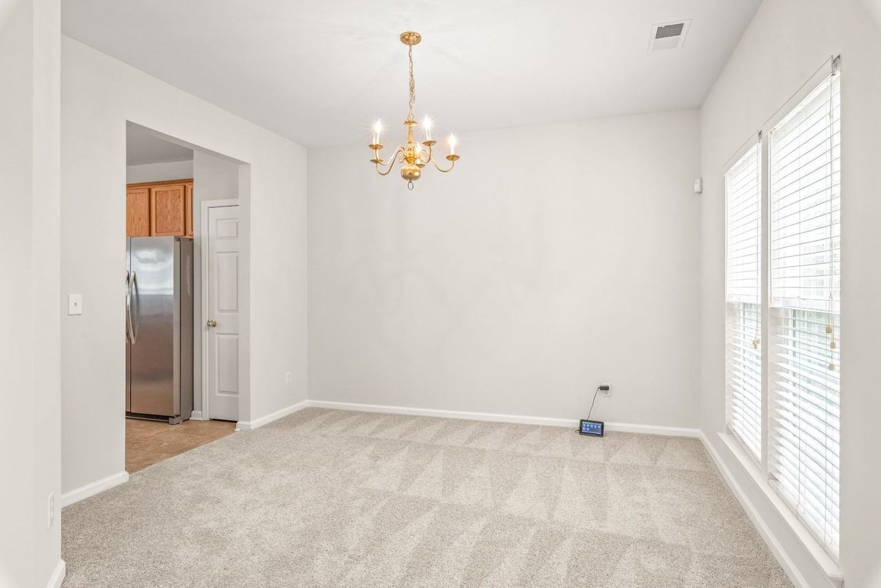 11705 Kingsley View Dr - Photo 6 of 33