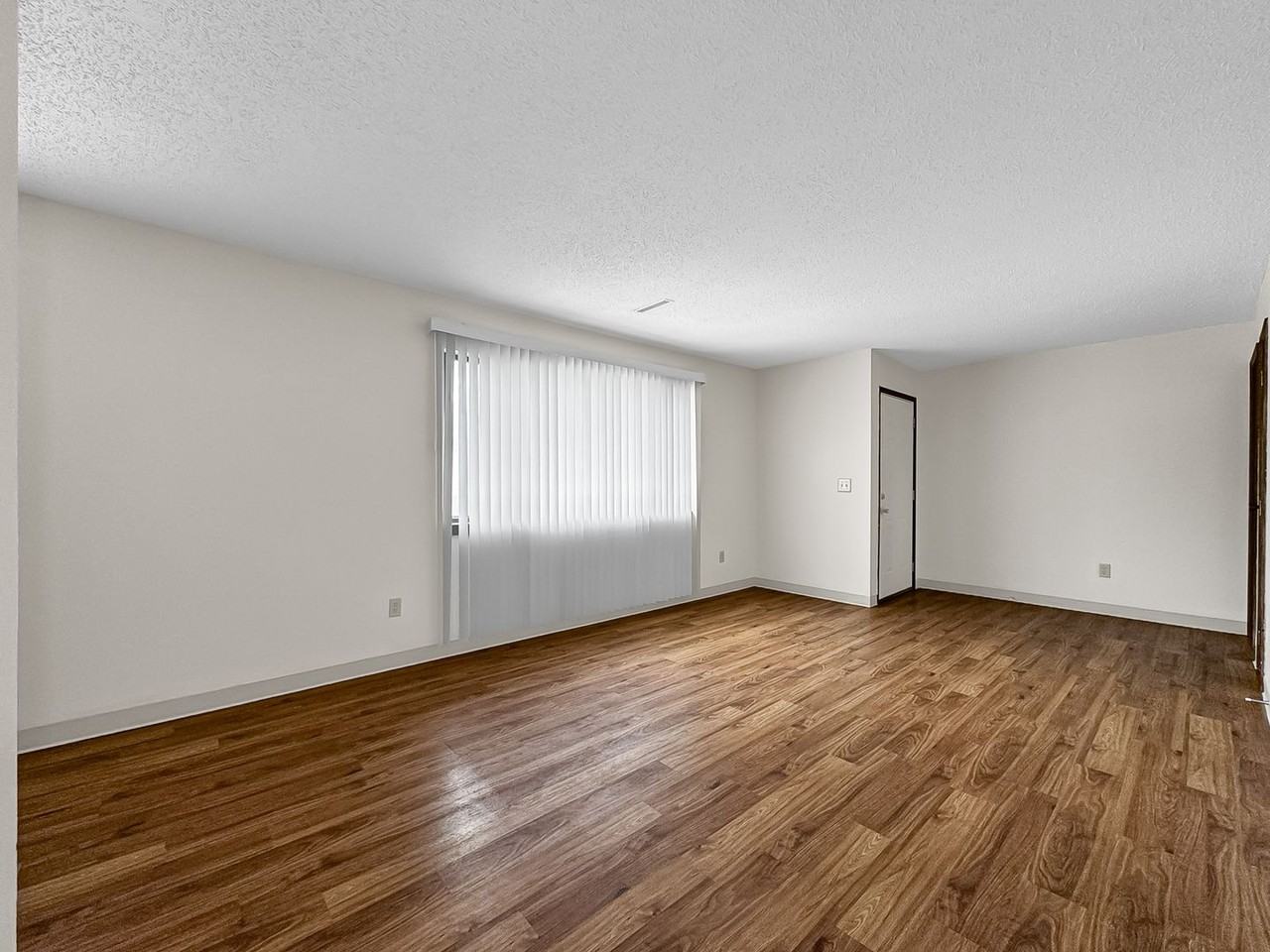 2644 Hunt Street - Photo 4 of 15