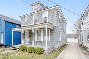 1147 Hermitage SE - Photo 1 of 1