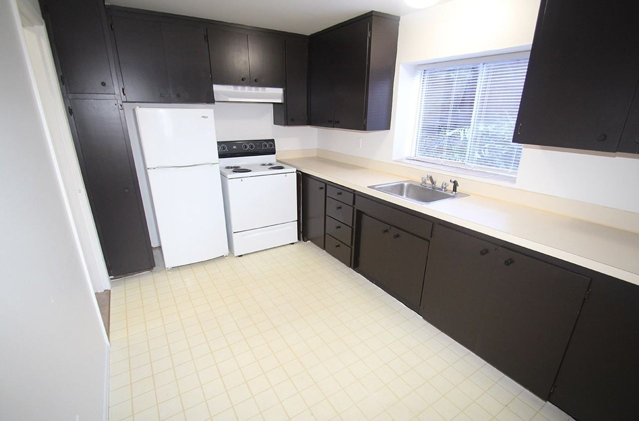 5112 Ravenna Apartments - Photo 4 of 23