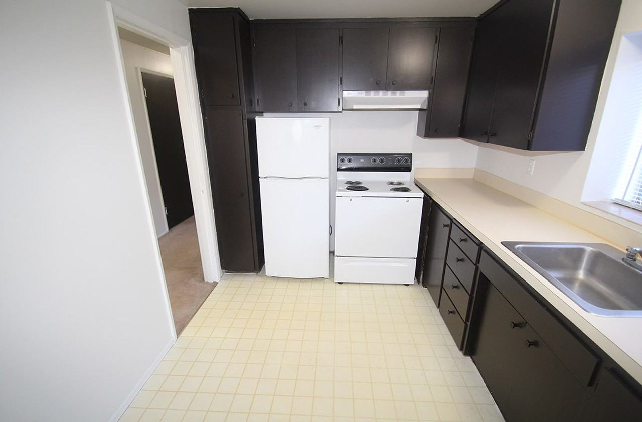 5112 Ravenna Apartments - Photo 5 of 23