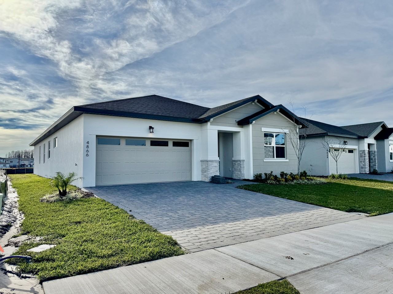 4866 Shady Pines Dr #NA - Photo 3 of 21