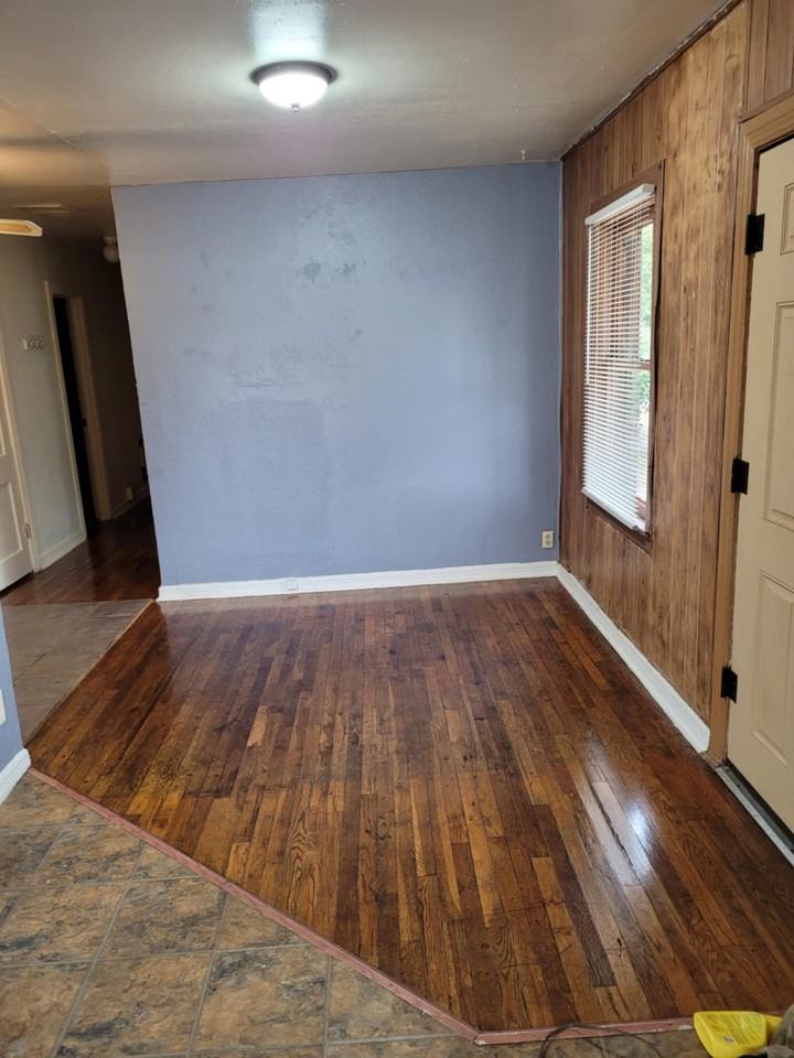 3510 S Polk St #NA - Photo 2 of 11
