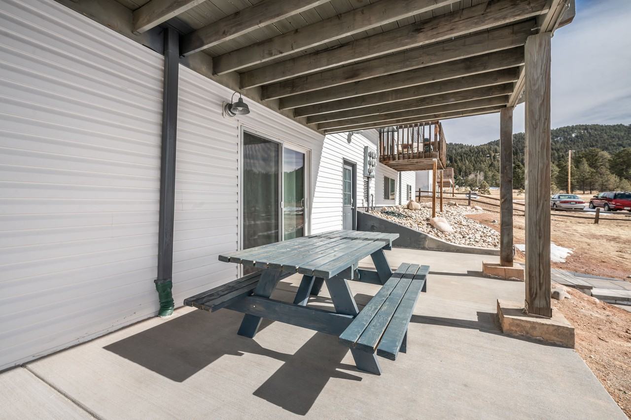 400 Mountain View Place #2 - Photo 4 of 21