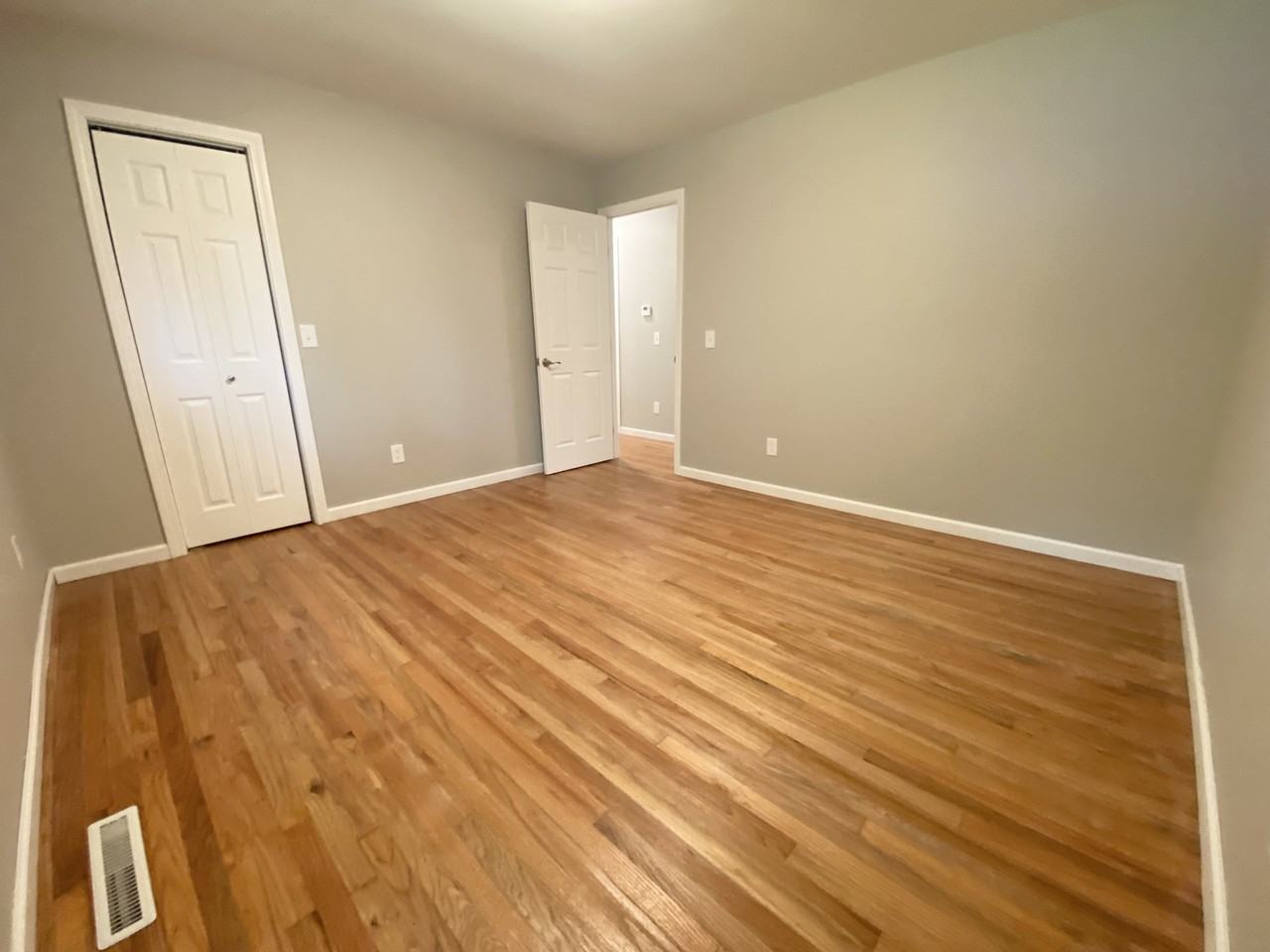 93 Oslo St #NA - Photo 7 of 15