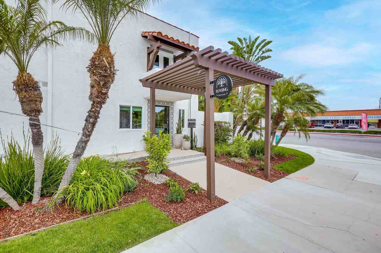 zVIVA Apartment Homes - Photo 7 of 49