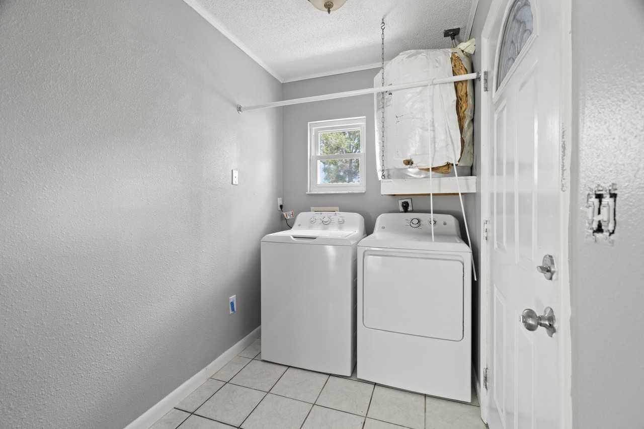 92nd St - Photo 2 of 6