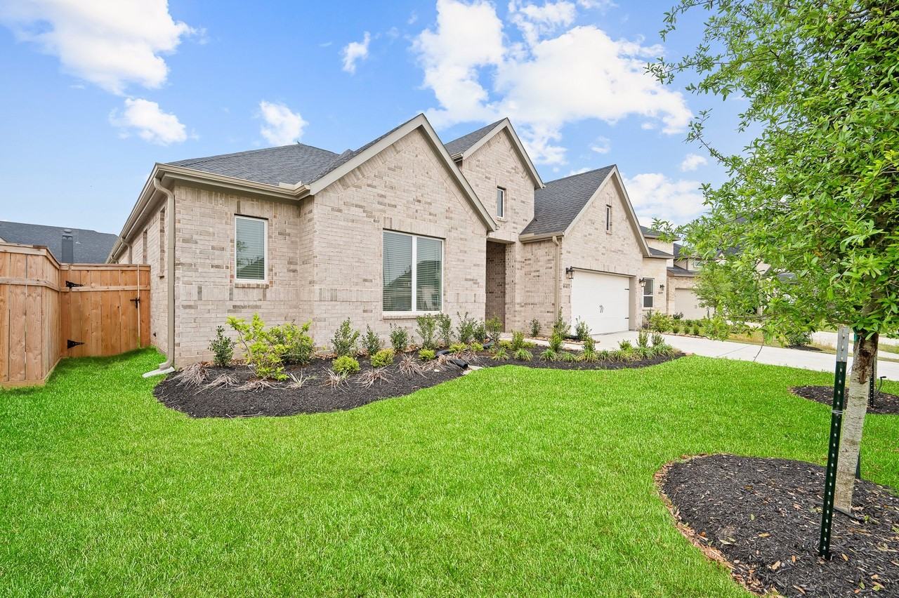 4643 Sleepy Retreat Trl - Photo 2 of 50