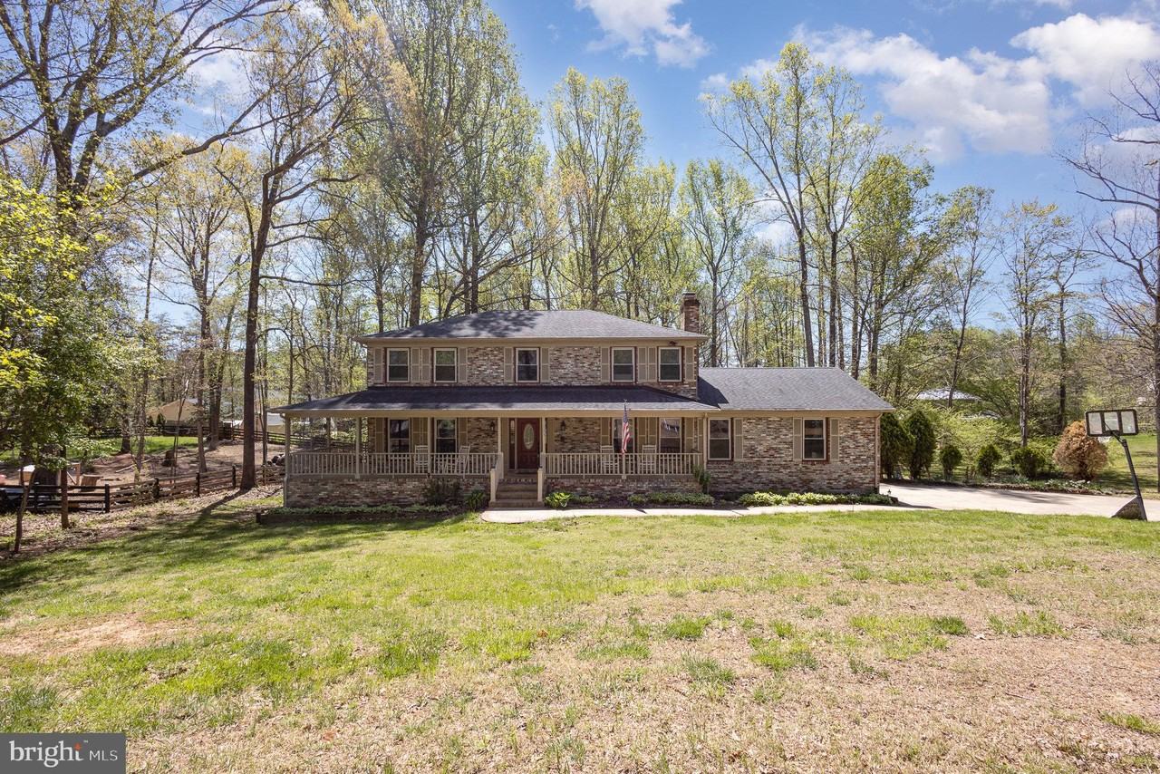 123 Barnswallow Ln - Photo 2 of 28