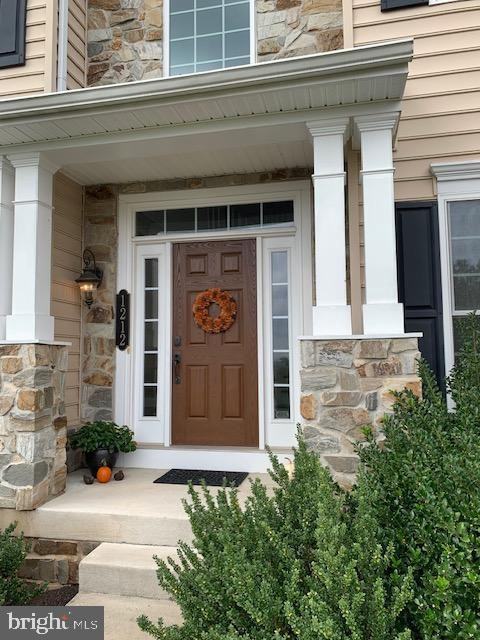 1212 Revere Dr - Photo 3 of 44