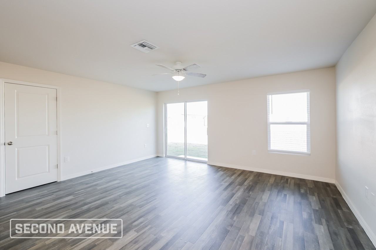 1025 Halby Ave S - Photo 7 of 25