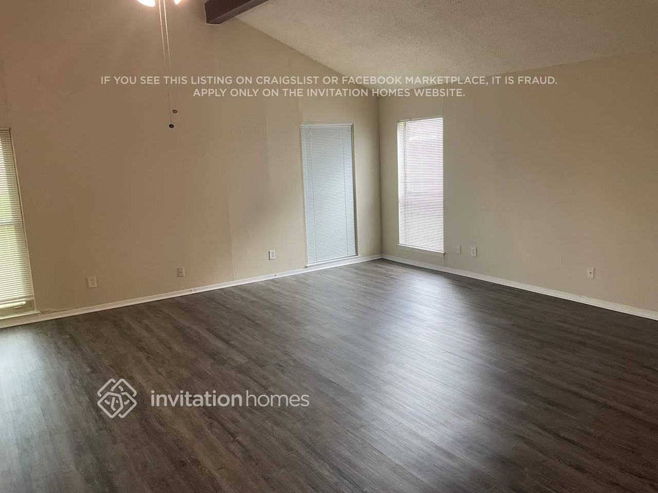 5308 Crawford Ct - Photo 3 of 14