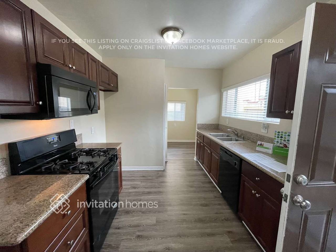 641 W 106th St - Photo 7 of 13