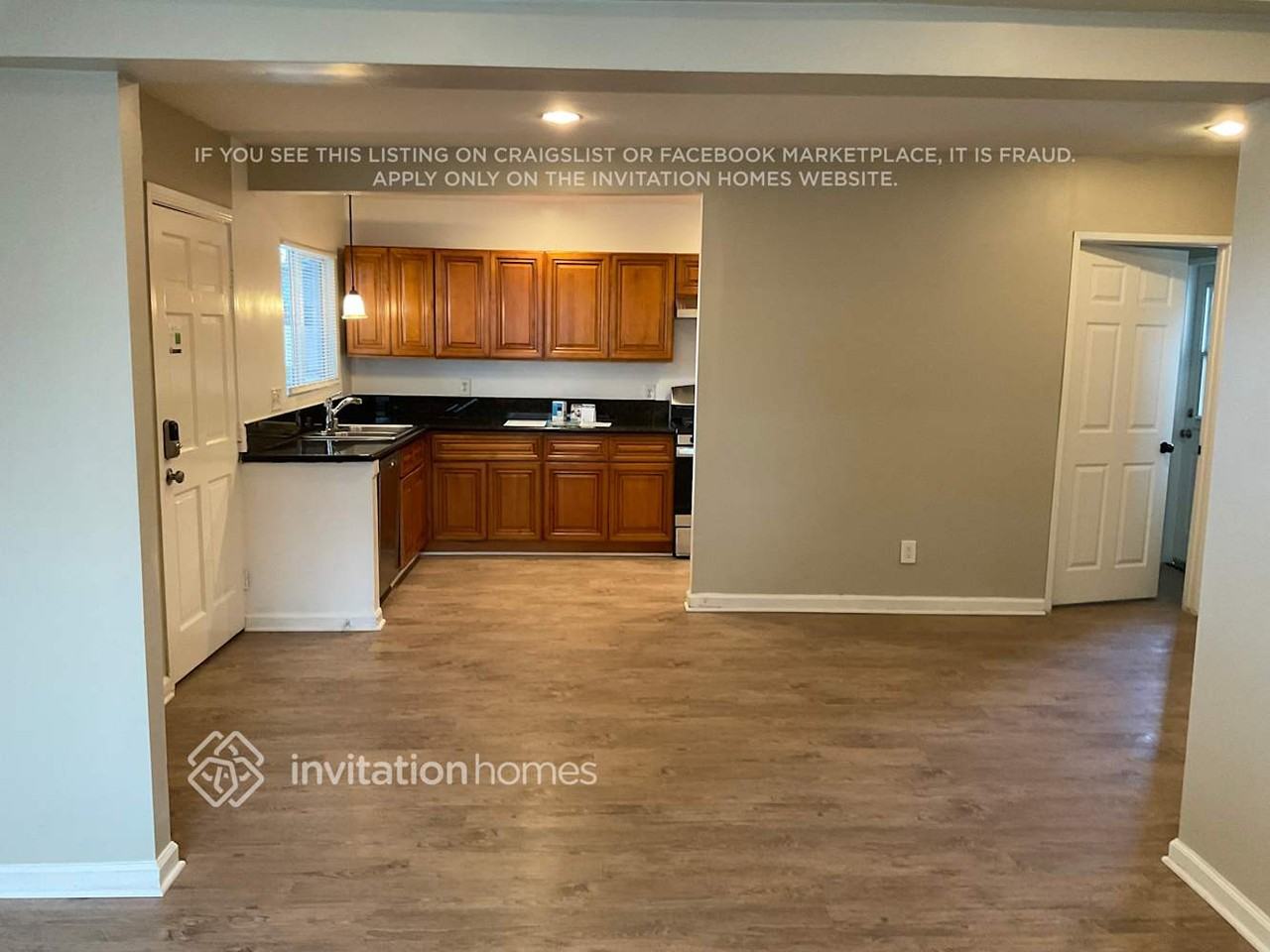 7349 Cartwright Ave - Photo 3 of 16