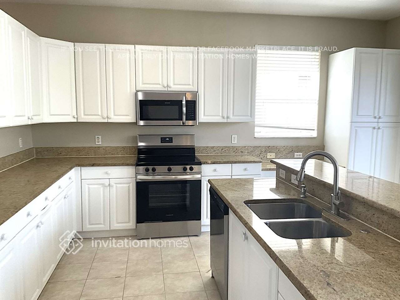 1560 Fiddlewood Ct - Photo 4 of 13