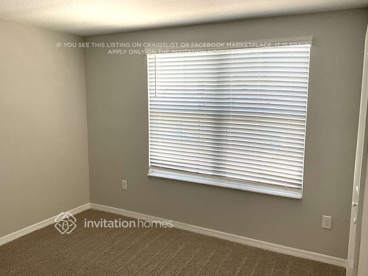 2273 Treesdale Ave - Photo 5 of 11