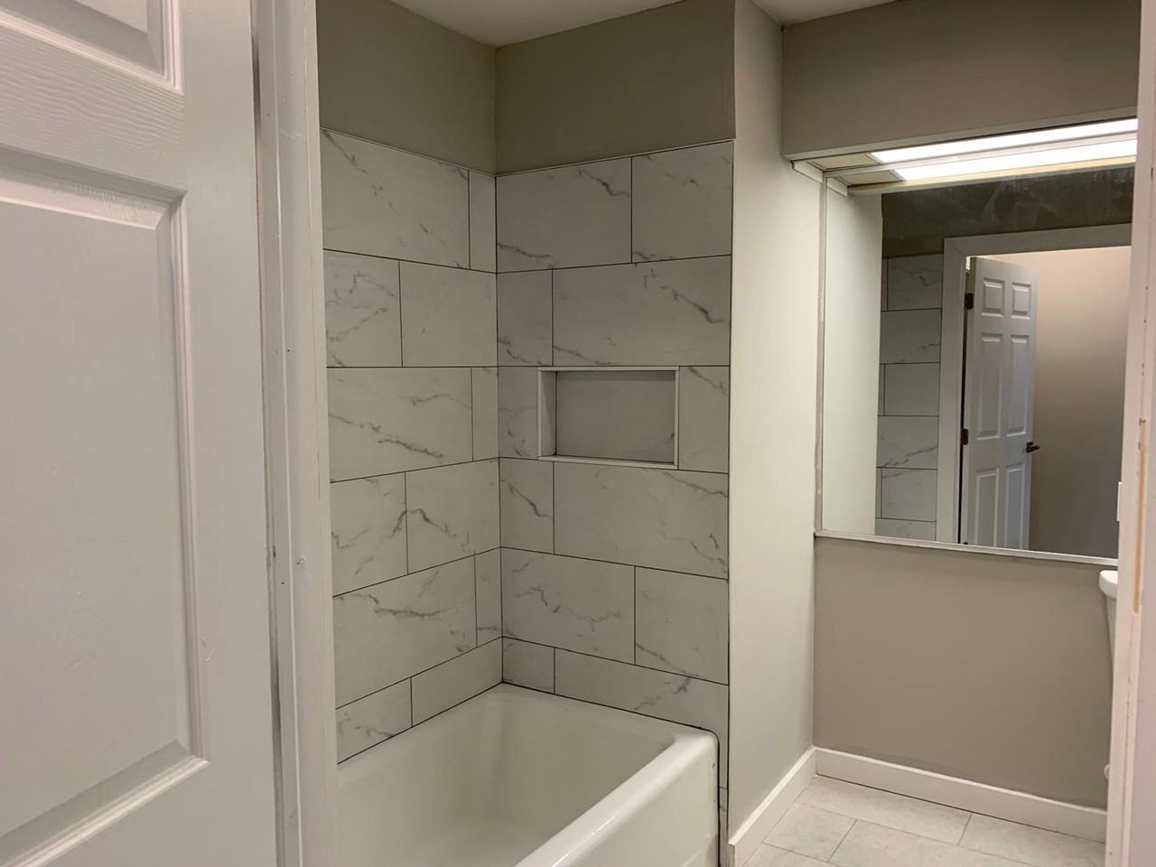 Harbor Apartments - Photo 2 of 18