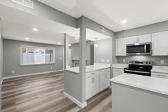 Elizabeth Green - Photo 1 of 1