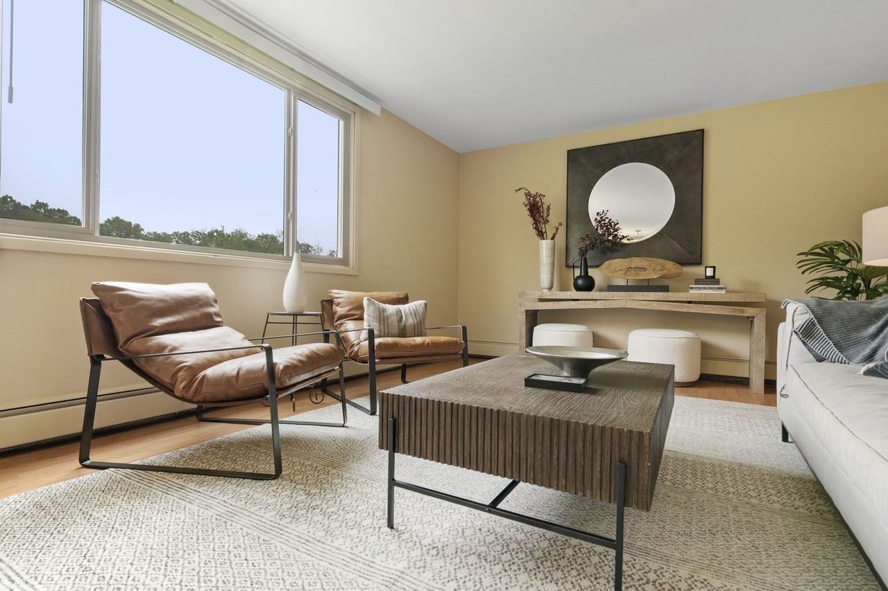 Luxury Style Apartments Tucket in Quiet Residential Neighborhood Minutes from Downtown - Photo 2 of 34