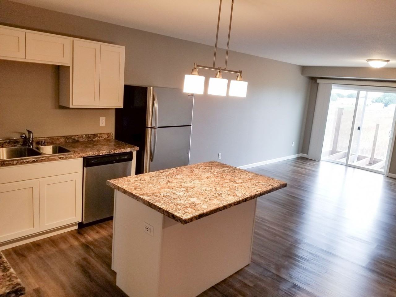 Nexus Apartments - Photo 7 of 12