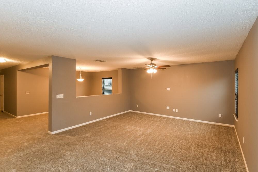7472 Mishkie Dr - Photo 3 of 16